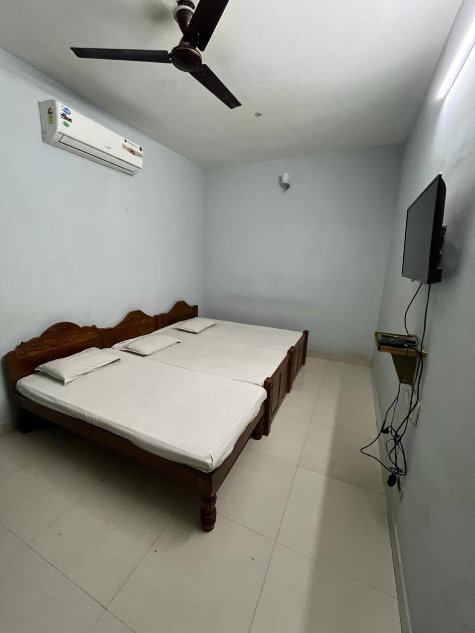 The Alp Hotel مادوراي المظهر الخارجي الصورة